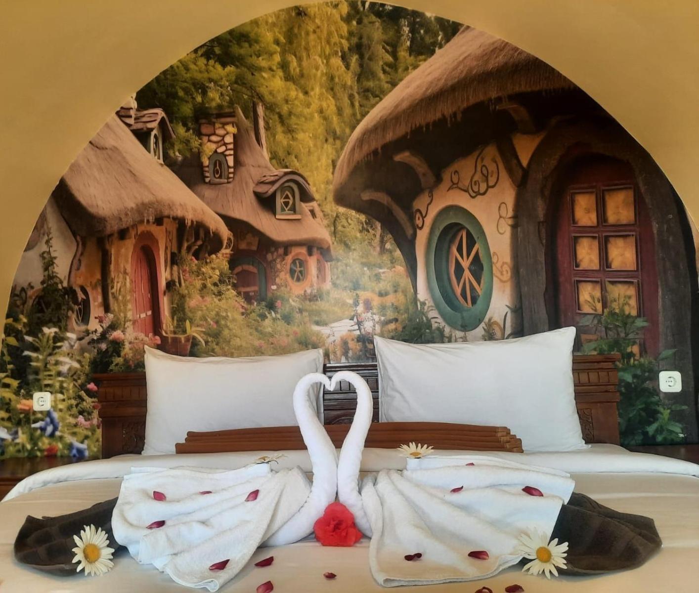 Hotel Nature Bromo And Resort Pasuruan Exteriör bild