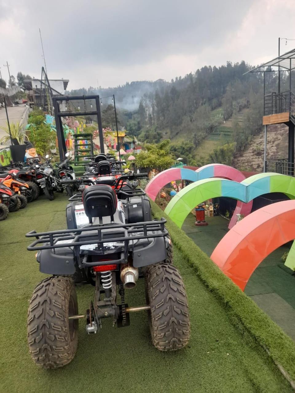 Hotel Nature Bromo And Resort Pasuruan Exteriör bild